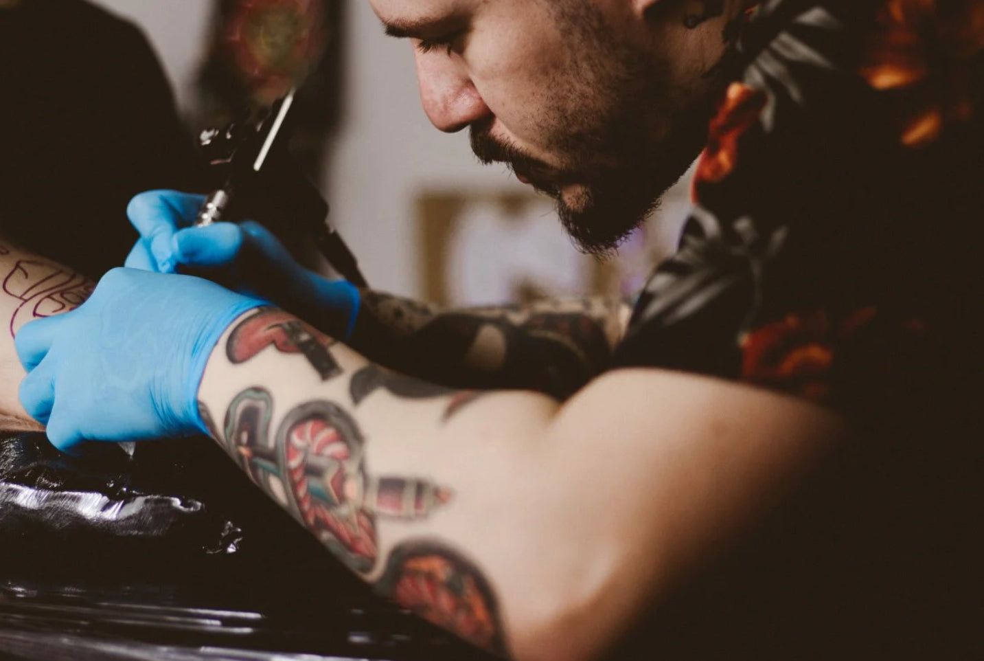 Comment faire un tatouage ? Le montage de votre machine et de votre aiguille